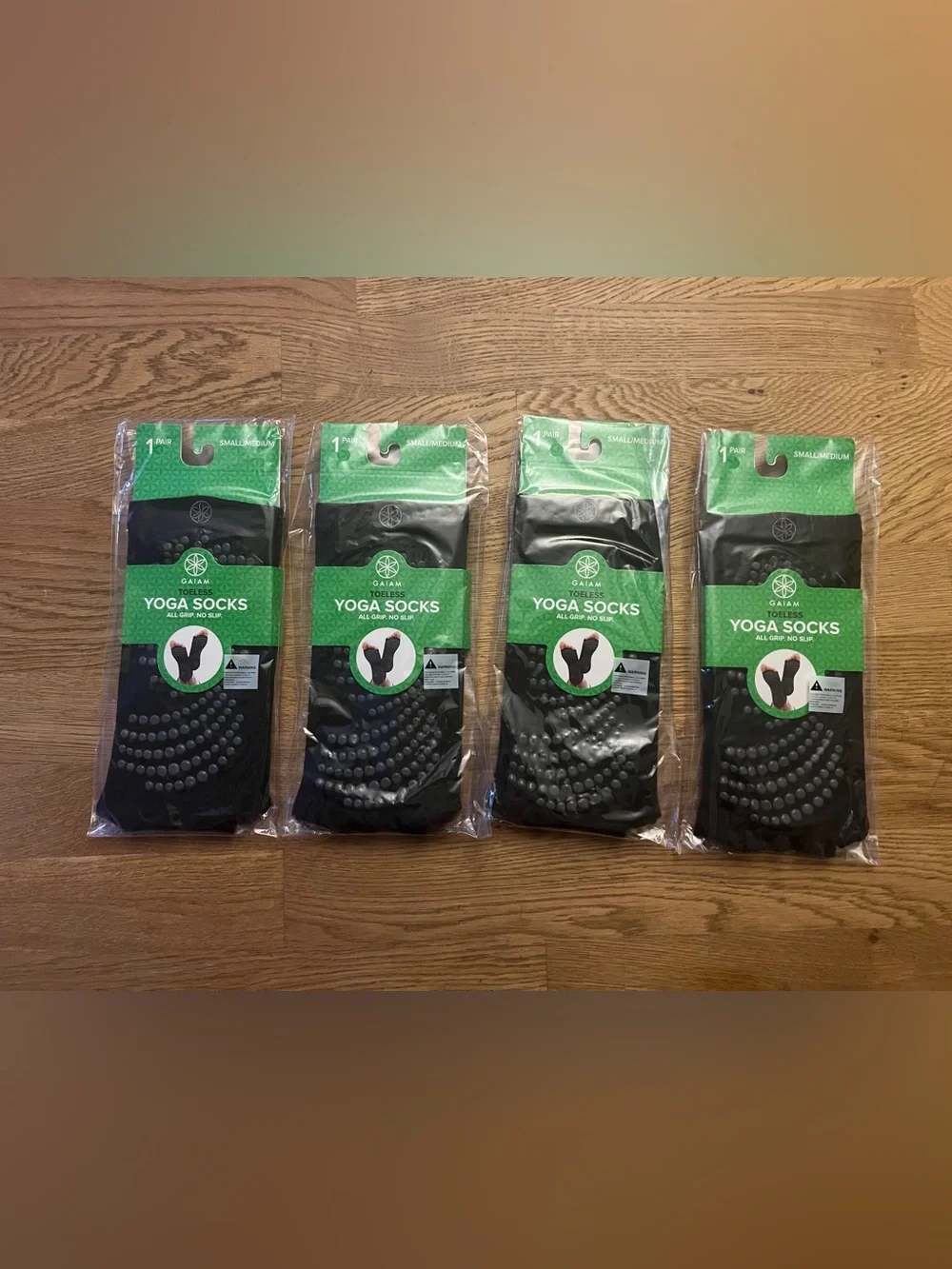 Pack Of 4 Gaiam Toeless Yoga Socks No Slip Black Size Small Medium One Pair Each